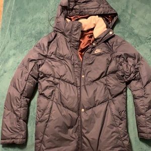 Nike black / very dark blue puffer coat size med